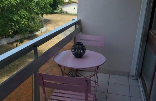 Biscarrosse Apartment | Biscarrosse Bourg Cozy T3 with Ocean View in City Center