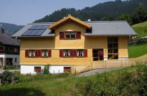 Schoppernau Apartment | Welcoming Apartment 2 1 - Bishop Reingard with Kitchen
