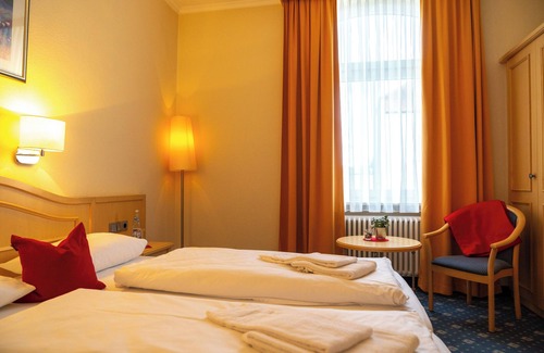 Regensburg Hotel | Top-Rated Bischofshof Braustuben with Family-Friendly Dining