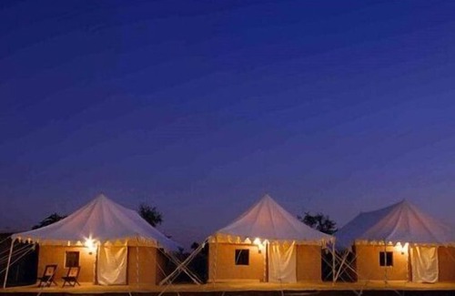 Uchiyarda Hotel | Experience Bishnoi Village Camp and Resort: Family-Friendly Stay