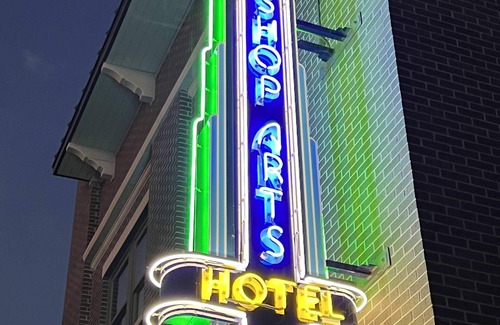 Kessler Apartment | Relaxing Bishop Arts Hotel Suite with Family-Friendly Amenities