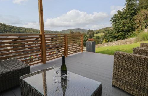 Backbarrow House | Experience Bishop Fell: 5-Star Child-Friendly Retreat