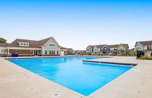 Millville House | Bishops Landing townhome with on-site pool, tennis, gym, & scenic views