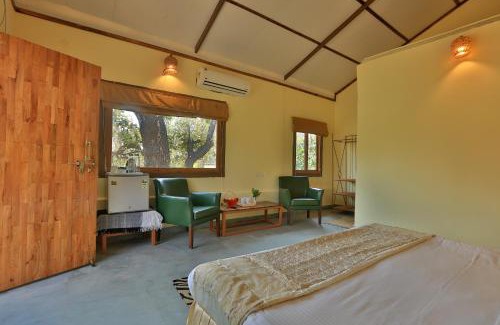 Turiya Hotel | Inviting Bison Retreat - Enjoy Family-Friendly Amenities