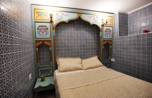 Borj Erras Bed & Breakfast | Discover Comfort at Dar el Hamra with Breakfast Included