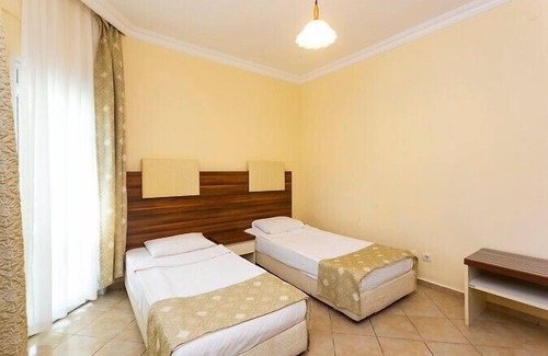 Bitez Hotel | Idyllic Bitez Kassandra: Ocean View with Family-Friendly Amenities