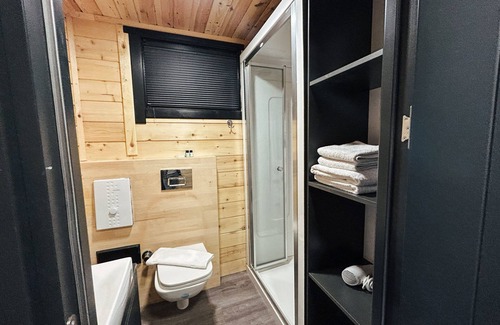 Bodrum City Center Cabin | Cozy Bitez Tiny House with Ocean View & Pet-Friendly Amenities