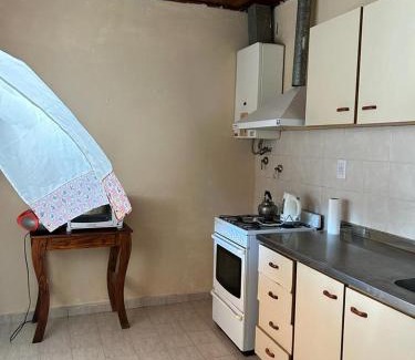 Chajari House | Bitty: Child-Friendly Retreat with 10/10 Guest Ratings