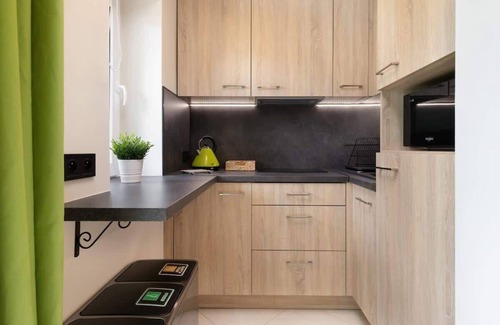 Sopot Apartment | Scenic Sopot Retreat with Ocean View & Family Amenities