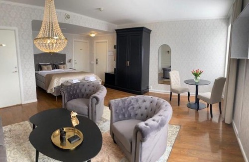 Hornon Hotel | Discover Björkuddens Hotell & Restaurang with Ocean Views