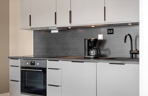 Stavanger Apartment | Pet-Friendly Stay at Frogner House - Sirkus Renaa