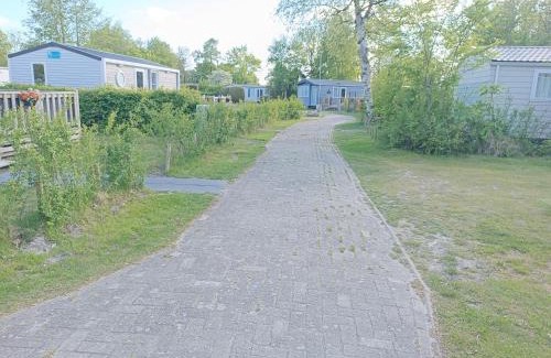 Lauwersoog Ski Chalet | Family-Friendly BJ Chalets with Ocean View at Lauwersoog
