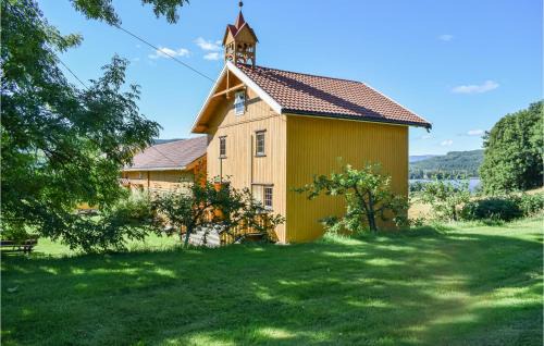 Krodsherad Apartment | Discover Bjertnes Turistgrd: Pet & Child Friendly Retreat