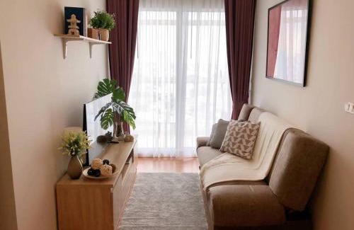 Bang Na Apartment | BKK Downtown2min walk toBTS