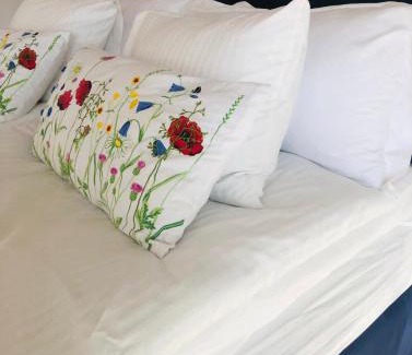 Torekov Apartment | Discover Blå Dörren: Pet-Friendly Retreat with 9.4 Rating