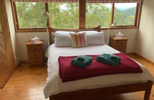 Central Coast Council House | Discover Black Bluff View Retreat: Pet-Friendly & Family Fun