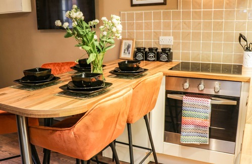 Whitby Cottage | Cozy Black Gem Cottage with Oceanfront Views & Pet Friendly