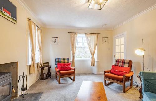 Coulter House | Welcoming Black Grouse: Top-Rated Pet-Friendly Retreat