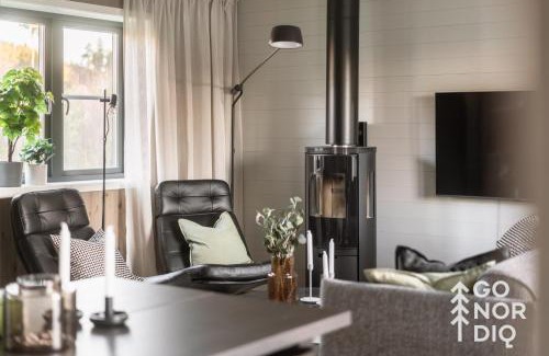 Leksand Municipality House | Black Grouse Lodge