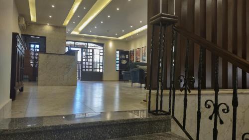 Madaba Hotel | Kid-Friendly Retreat at Black Iris Hotel - Guest Rated 9.2