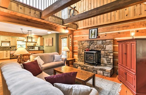 Black Mountain House | Inviting Black Mountain Cabin with Scenic Views & Screened Porch