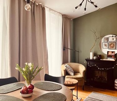 Vysehrad Apartment | Experience Black Pearl Near Vysehrad Castle - Rated 9.4/10