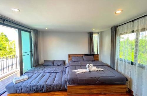 North Pattaya Villa | Elegant Black Pearl Villa Wongamat with Oceanfront Views