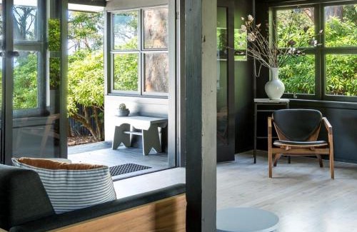 Hyams Beach House | Discover Black Shack at Hyams Beach - Guest Rated 9.3/10