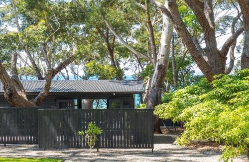 Hyams Beach House | Discover Black Shack at Hyams Beach - Guest Rated 9.3/10