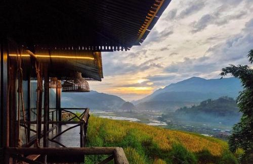 Sa Pa Cabin | Experience Black Ship Sapa: Oceanfront Oasis with Pool