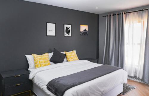 Pienaarsrivier Bed & Breakfast | Pet-Friendly Retreat at Black Villa Lodge for Families