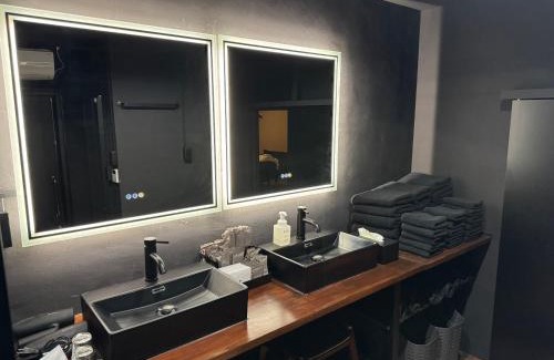 Maejima Apartment | Stylish BLACK VILLA NAHA: A Private Designers Retreat