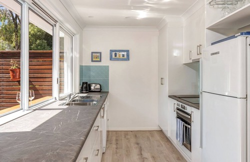 Hyams Beach House | Discover Black Wattle at Hyams Beach with Oceanfront Pool