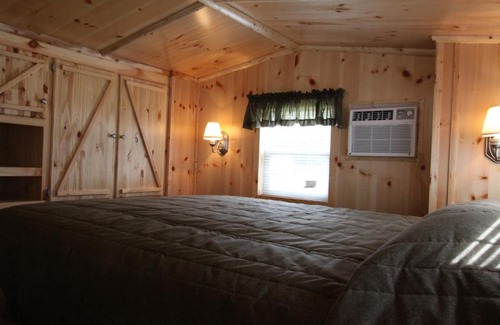Milton Resort | Family-Friendly Blackhawk RV Campground Loft Cabin Retreat