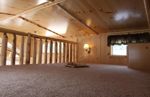 Milton Resort | Family-Friendly Blackhawk RV Campground Loft Cabin Retreat
