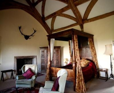 Fiddington Bed & Breakfast | Discover Blackmore Farm: Pet-Friendly Retreat with Breakfast