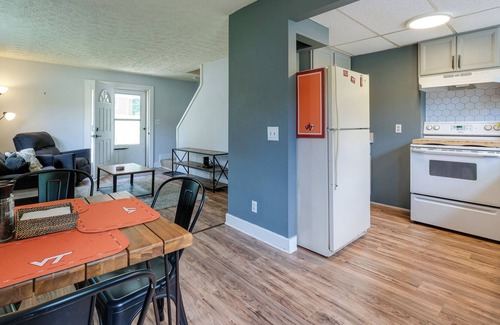 Kabrich Crescent House | Ideal Blacksburg Vacation Home by Virginia Tech Awaits!