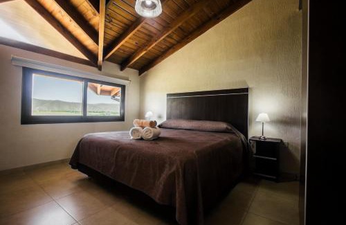 Calamuchita Valley Hotel | Discover Blackstone Country Villages with Pool & Ocean View
