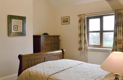 Aubourn House | Discover Blackthorn Cottage: 4-Star, Pet-Friendly Retreat