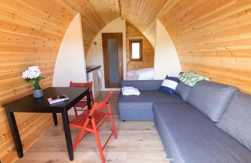 Villierstown Cabin | Eco-Friendly Blackwater Pods with Breakfast & Family Fun