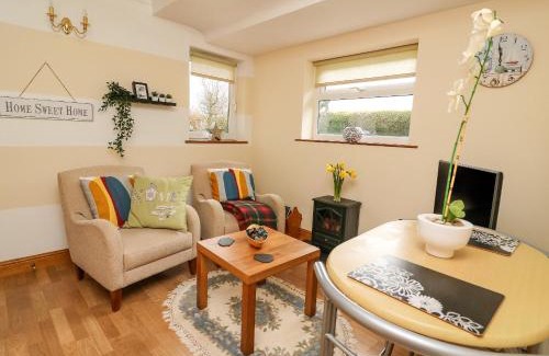 Bethania House | Experience Comfort at Blaenywawr Annexe - Rated 9.6/10