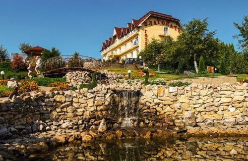 Shaian Hotel | Blagodat: Family-Friendly Retreat with Pool and Breakfast