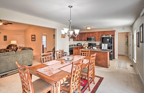 Blairsville House | Blairsville Home with Deck and Scenic Mountain Views
