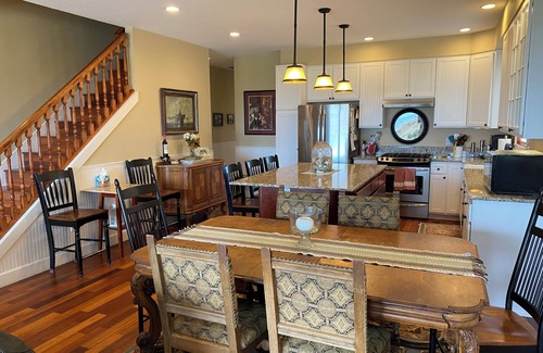 Seaside House | Blakely Prom House: Prime Oceanfront Retreat with Pool