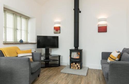 Kenfig House | Experience Blakeskerra Barn: 5-Star Pet-Friendly Getaway