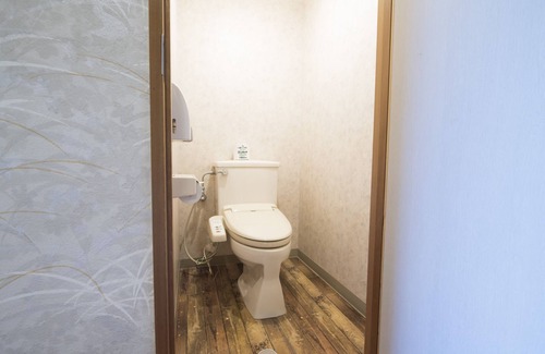 Togo Onsen Hotel | Elegant Stay at Blanc Art Misasa with Spa and Hot Tub