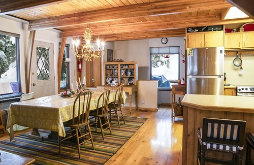 Salt Lake Mountain Resorts Cabin | Discover Blanche's Retreat - A Hidden Rustic Gem Awaits
