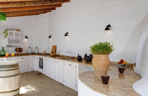Canillas de Aceituno Villa | Relaxing Blanco De Caza Villa - Three Bedrooms, Pool Access