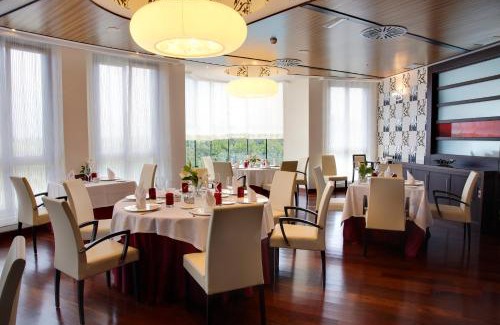 Navia Hotel | Oceanfront Bliss at Blanco Hotel Spa - 4-Star Retreat
