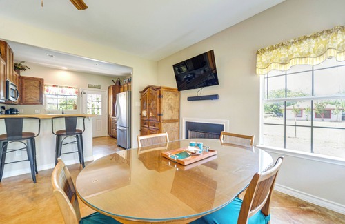 Blanco Cottage | Blanco's Blue Cottage Inn: Patio, Grill & Guest Rated 9.2